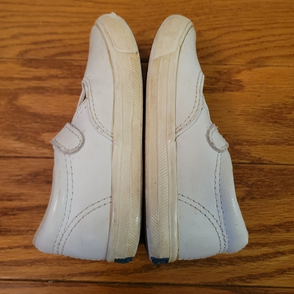 Keds Girls Daphne T-Strap Mary Jane Shoes Hook Loop White Leather Toddler Sz 7 - Picture 7 of 10